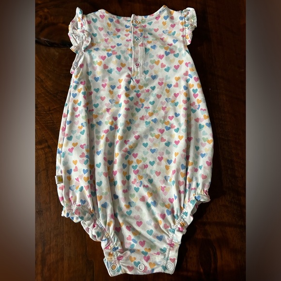 Posh Peanut Hearts bubble romper 6-12 months - Picture 2 of 3